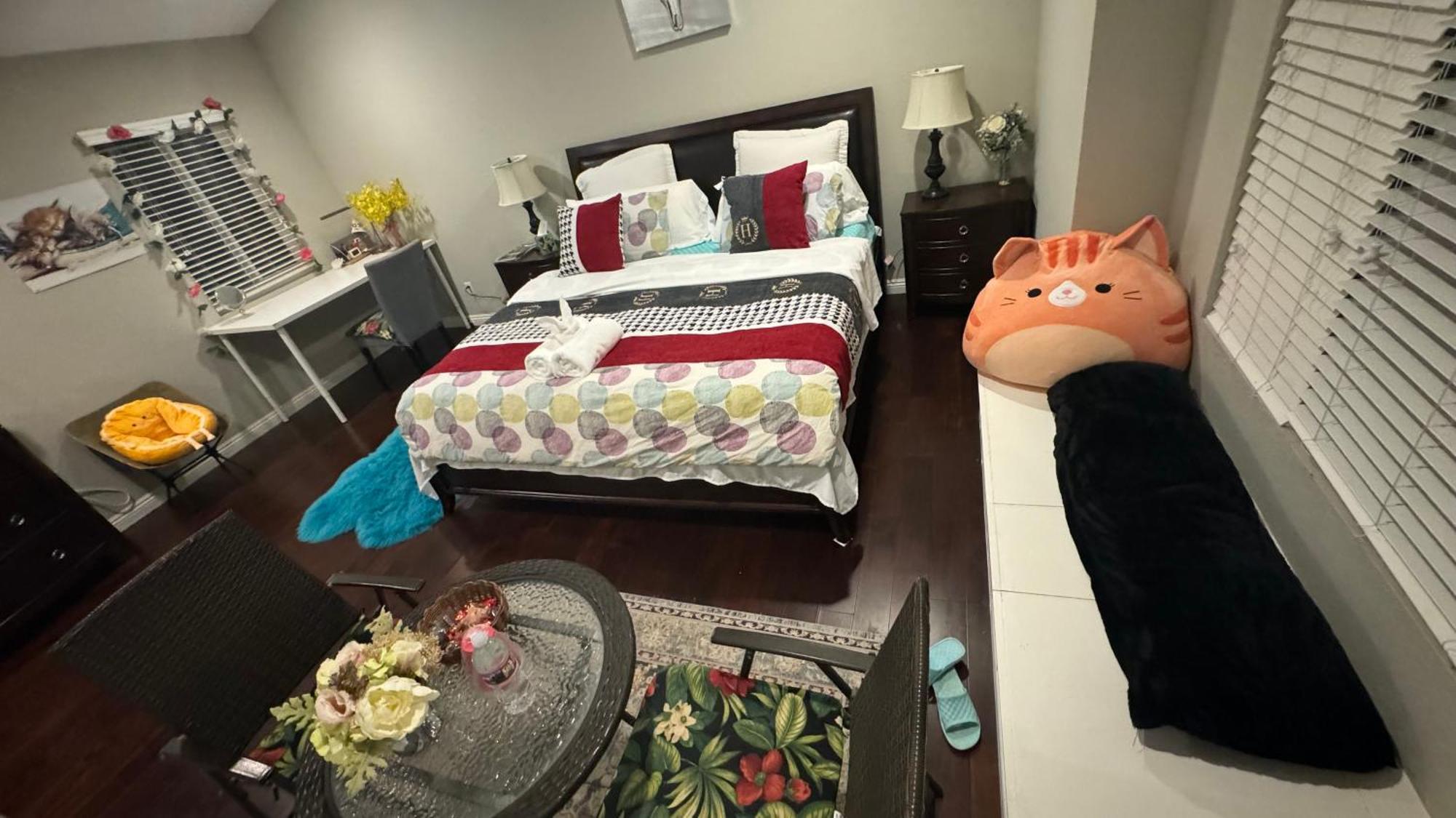 King Bed Big Room Chino Hills Eksteriør bilde